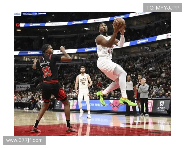 米切尔砍下43分9板强调球队表现应更稳定不应过度庆祝